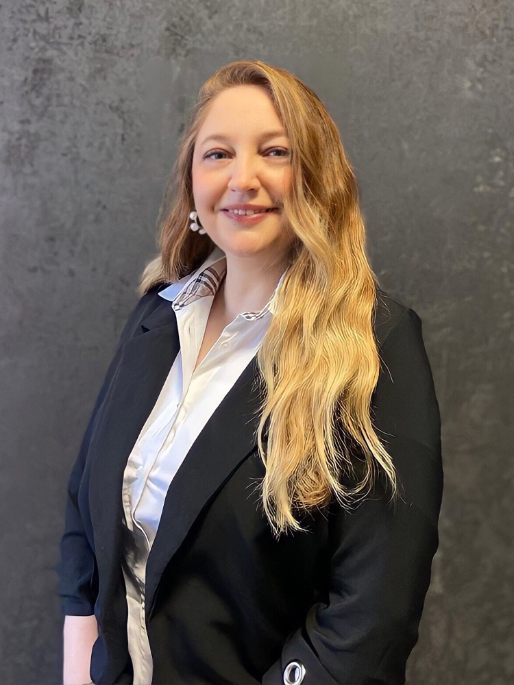 Av. Gülnur DEMİRKAPI